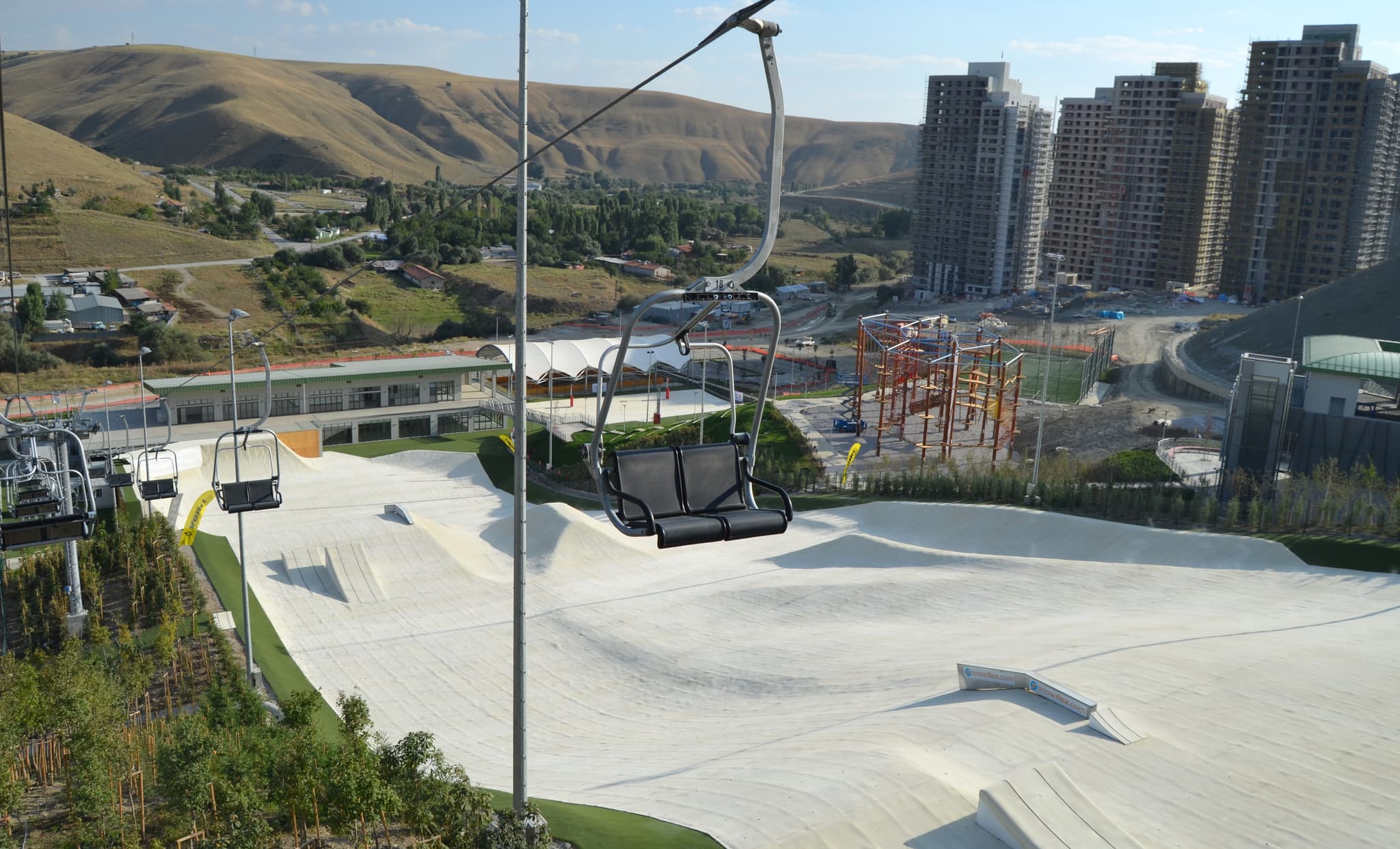 ANA PİST (Main Ski Slope)